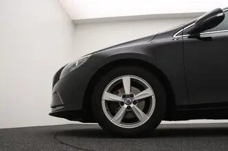 Volvo V40, 1.6, 84 kW, diisel, manuaal, esivedu