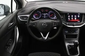 Opel Astra, 1.6, 81 kW, diesel, manual, front-wheel drive