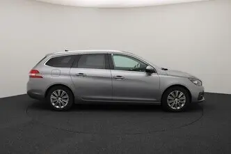 Peugeot 308, 1.5, 96 kW, diesel, manual, front-wheel drive