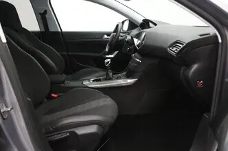Peugeot 308, 1.5, 96 kW, diesel, manual, front-wheel drive