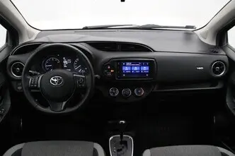 Toyota Yaris, 1.5, 82 kW, petrol, automatic, front-wheel drive