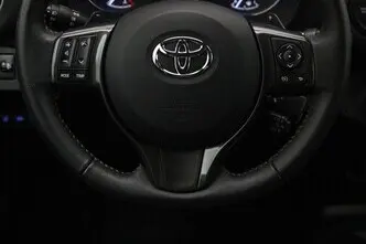 Toyota Yaris, 1.5, 82 kW, petrol, automatic, front-wheel drive