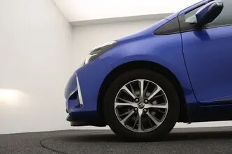 Toyota Yaris, 1.5, 82 kW, petrol, automatic, front-wheel drive
