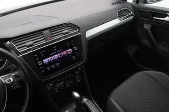 Volkswagen Tiguan, 2.0, 110 kW, diesel, automatic, front-wheel drive