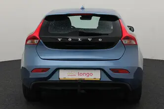 Volvo V40, 2.0, 88 kW, diesel, manual, front-wheel drive