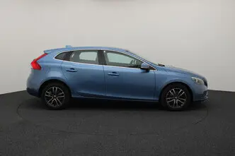 Volvo V40, 2.0, 88 kW, diesel, manual, front-wheel drive
