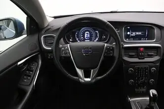 Volvo V40, 2.0, 88 kW, diesel, manual, front-wheel drive
