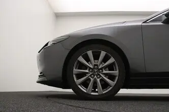 Mazda 3, 2.0, 132 kW, hybrid, automatic, front-wheel drive