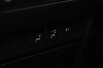 Mazda 3, 2.0, 132 kW, hybrid, automatic, front-wheel drive