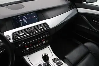 BMW 528, 2.0, 180 kW, petrol, automatic, rear-wheel drive