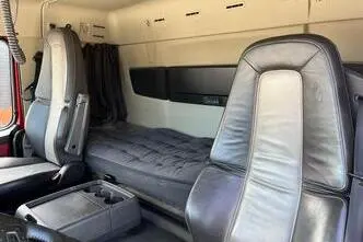 Volvo FMX 540 8x4, 405 kW, дизель, автомат
