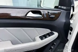 Mercedes-Benz GL 350, 3.0, 190 kW, diesel, automatic, four-wheel drive