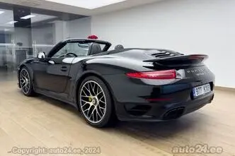 Porsche 911, 3.8, 412 kW, petrol, automatic, four-wheel drive
