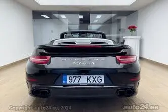 Porsche 911, 3.8, 412 kW, petrol, automatic, four-wheel drive