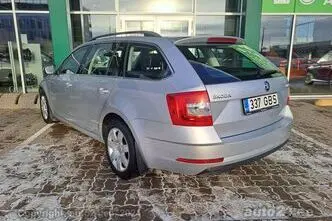 Škoda Octavia, 1.0, 85 kW, бензин, механическая, передний привод