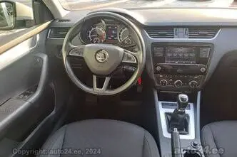 Škoda Octavia, 1.0, 85 kW, бензин, механическая, передний привод