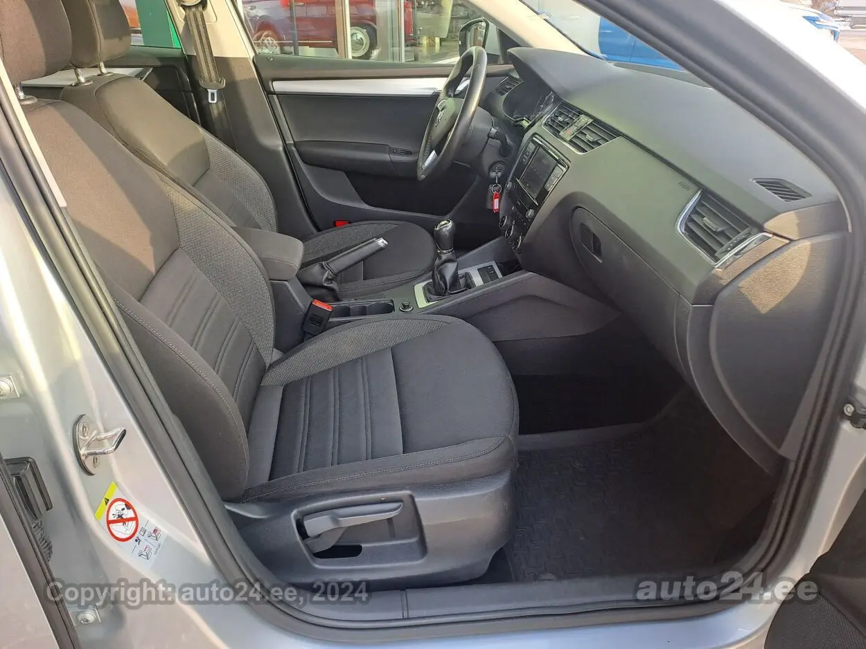 Škoda Octavia, 1.0, 85 kW, бензин, механическая, передний привод