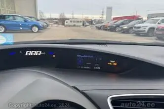 Honda Civic, 1.6, 88 kW, дизель, механическая, передний привод
