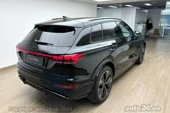 Audi Q6 e-tron, 285 kW, electric, automatic, four-wheel drive