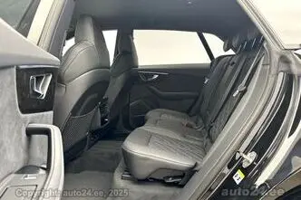 Audi Q8, 3.0, 210 kW, дизель, автомат, полный привод