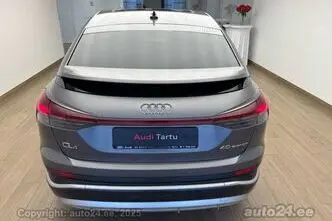 Audi Q4 e-tron, 150 kW, electric, automatic, rear-wheel drive