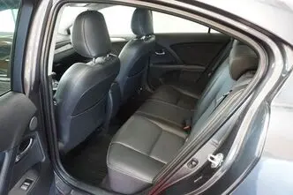 Toyota Avensis, 1.8, 108 kW, бензин, автомат, передний привод