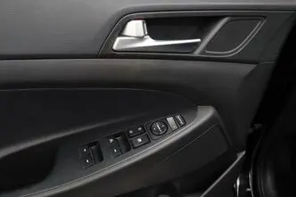 Hyundai Tucson, 1.6, 130 kW, бензин, автомат, полный привод