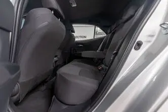 Toyota Corolla, 1.2, 85 kW, бензин, автомат, передний привод
