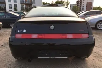 Alfa Romeo GTV, 122 kW, bensiin, manuaal, esivedu