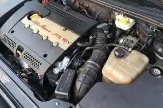 Alfa Romeo GTV, 122 kW, bensiin, manuaal, esivedu