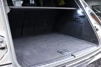 BMW iX, 140 kW, electric, automatic, four-wheel drive