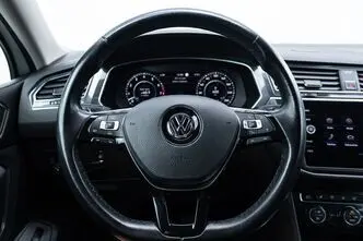 Volkswagen Tiguan, 2.0, 132 kW, bensiin, automaat, nelikvedu