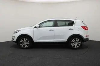 Kia Sportage, 1.6, 99 kW, бензин, механическая, передний привод