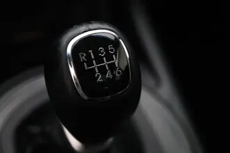 Kia Sportage, 1.6, 99 kW, бензин, механическая, передний привод