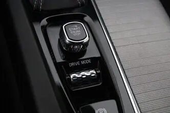 Volvo XC60, 2.0, 173 kW, дизель, автомат, полный привод