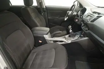 Kia Sportage, 1.6, 99 kW, бензин, механическая, передний привод