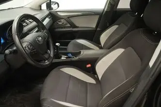 Toyota Avensis, 1.8, 108 kW, бензин, механическая, передний привод