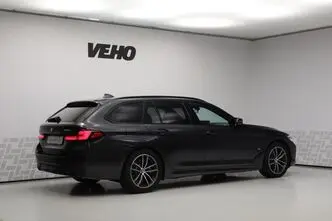 BMW 520, 2.0, 140 kW, гибрид, автомат, полный привод
