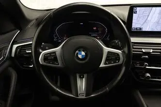BMW 520, 2.0, 140 kW, гибрид, автомат, полный привод