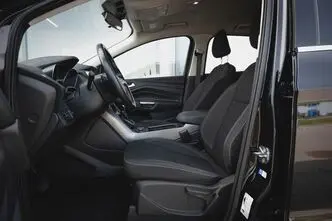 Ford Kuga, 2.0, 88 kW, дизель, автомат, передний привод