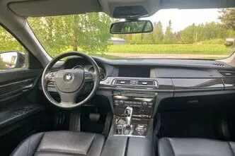 BMW 730, 3.0, 180 kW, diisel, automaat, tagavedu