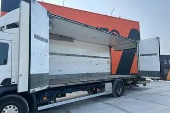 Scania P, 206 kW, diesel, manual