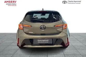 Toyota Corolla, 1.2, 85 kW, бензин, автомат, передний привод