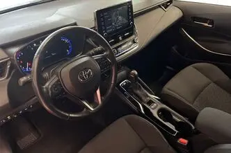 Toyota Corolla, 1.2, 85 kW, бензин, автомат, передний привод
