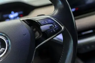 Škoda Enyaq, 70 kW, электричество, автомат, задний привод