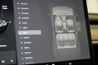 Tesla Model 3, 155 kW, electric, automatic, four-wheel drive