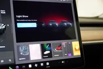 Tesla Model 3, 155 kW, electric, automatic, four-wheel drive