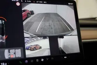 Tesla Model 3, 155 kW, electric, automatic, four-wheel drive