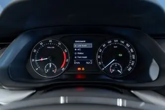 Škoda Octavia, 1.0, 81 kW, гибрид, автомат, передний привод