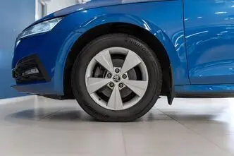 Škoda Octavia, 1.0, 81 kW, гибрид, автомат, передний привод